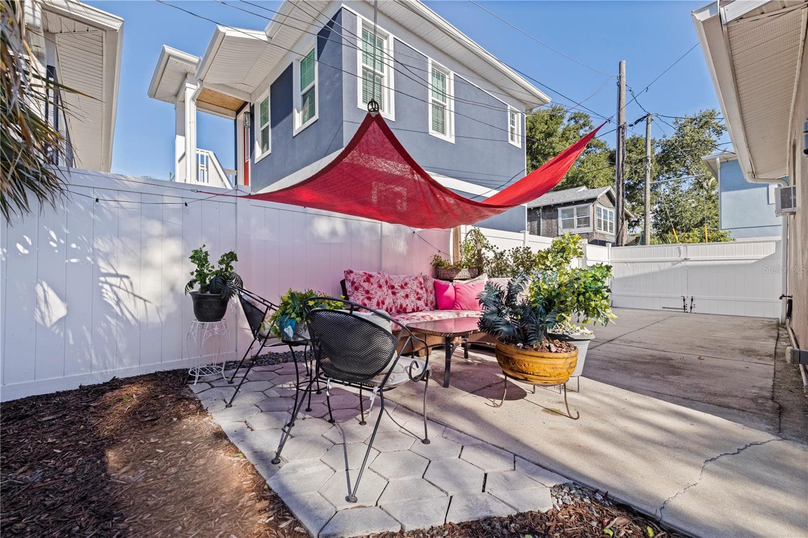 Single Family Residence at 327 25TH ST S, ST PETERSBURG, photo 4 of 47