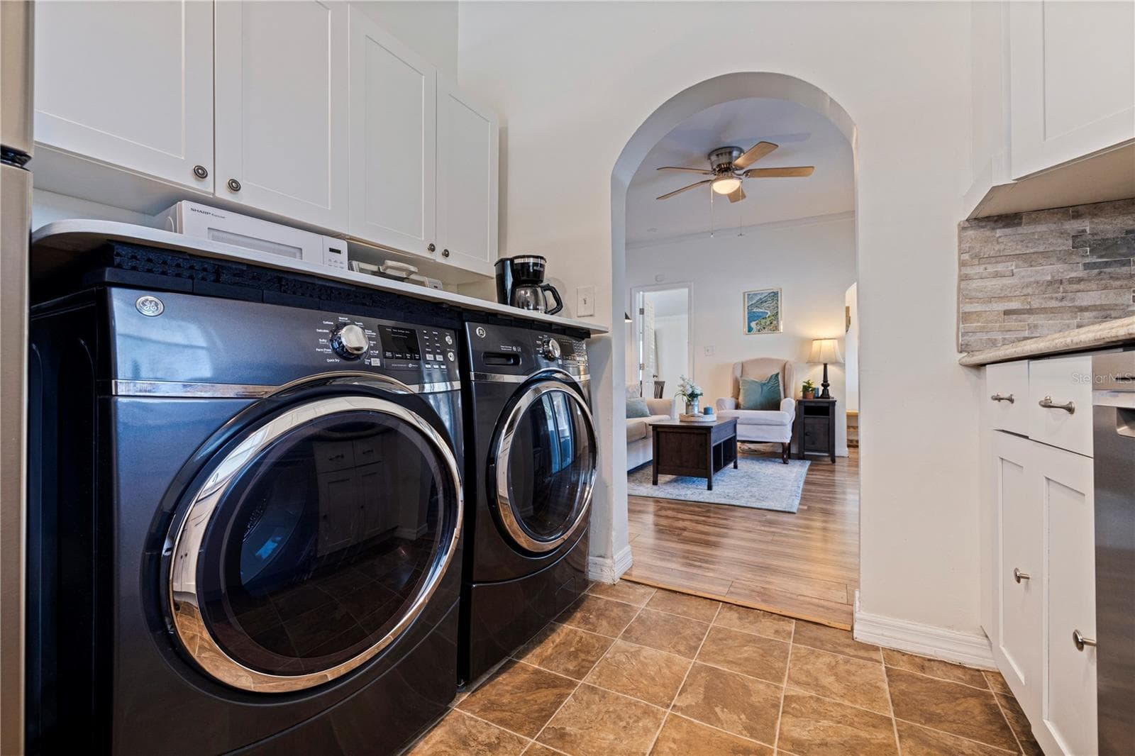 Single Family Residence at 327 25TH ST S, ST PETERSBURG, photo 18 of 47