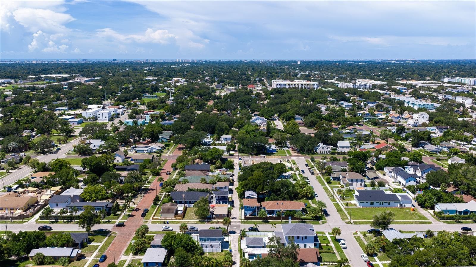 Single Family Residence at 327 25TH ST S, ST PETERSBURG, photo 45 of 47