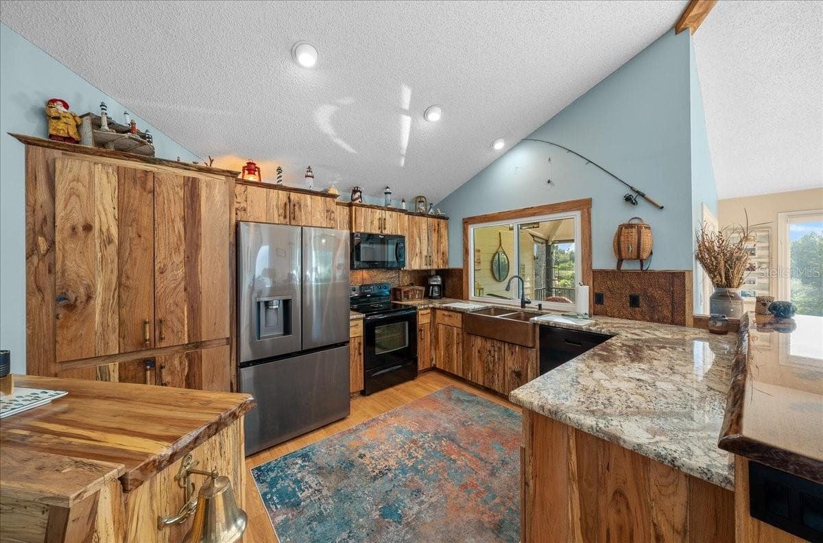 Condominium at 2912 N RIVERS EDGE BLVD #2919, CRYSTAL RIVER, photo 9 of 79