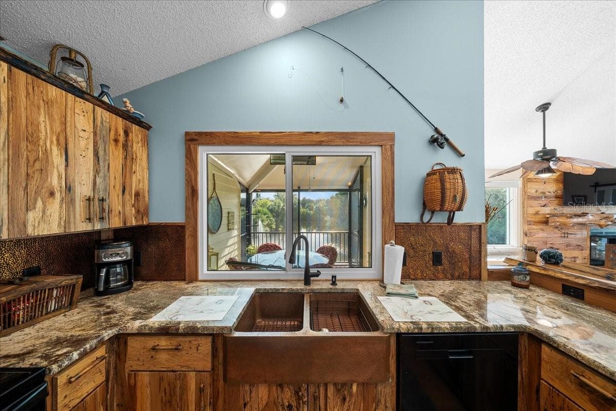 Condominium at 2912 N RIVERS EDGE BLVD #2919, CRYSTAL RIVER, photo 11 of 79