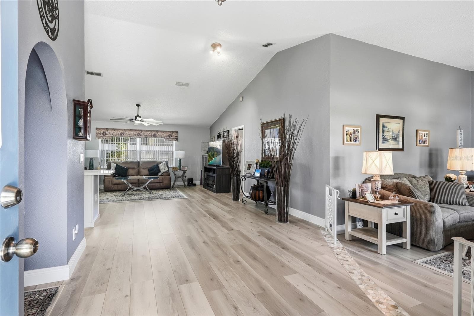 Single Family Residence at 8185 RHANBUOY RD, SPRING HILL, photo 8 of 44