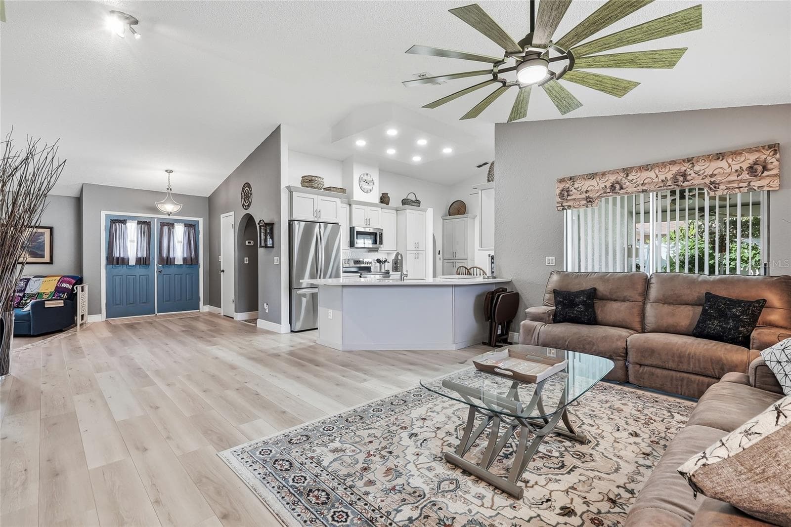 Single Family Residence at 8185 RHANBUOY RD, SPRING HILL, photo 13 of 44