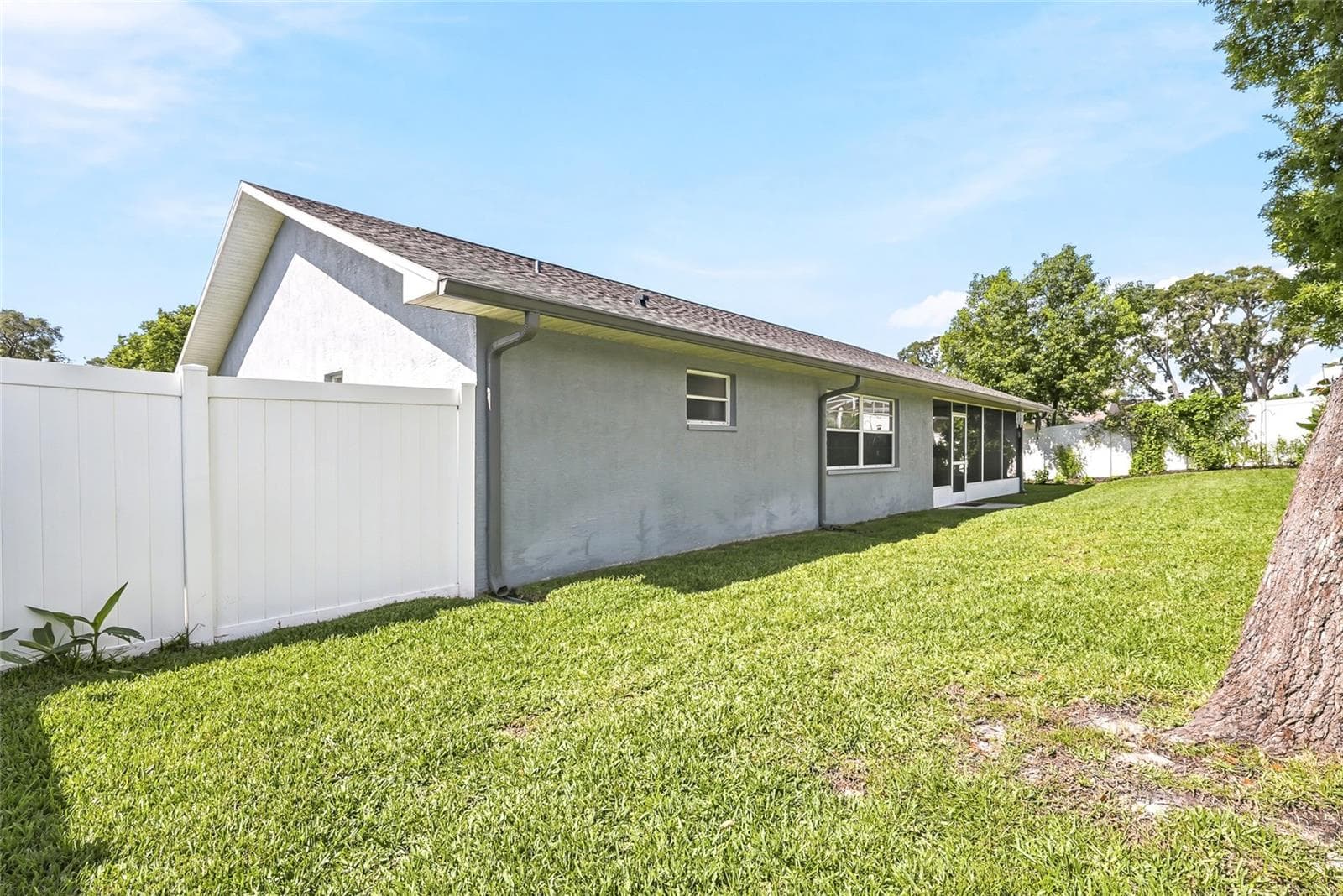 Single Family Residence at 8185 RHANBUOY RD, SPRING HILL, photo 41 of 44