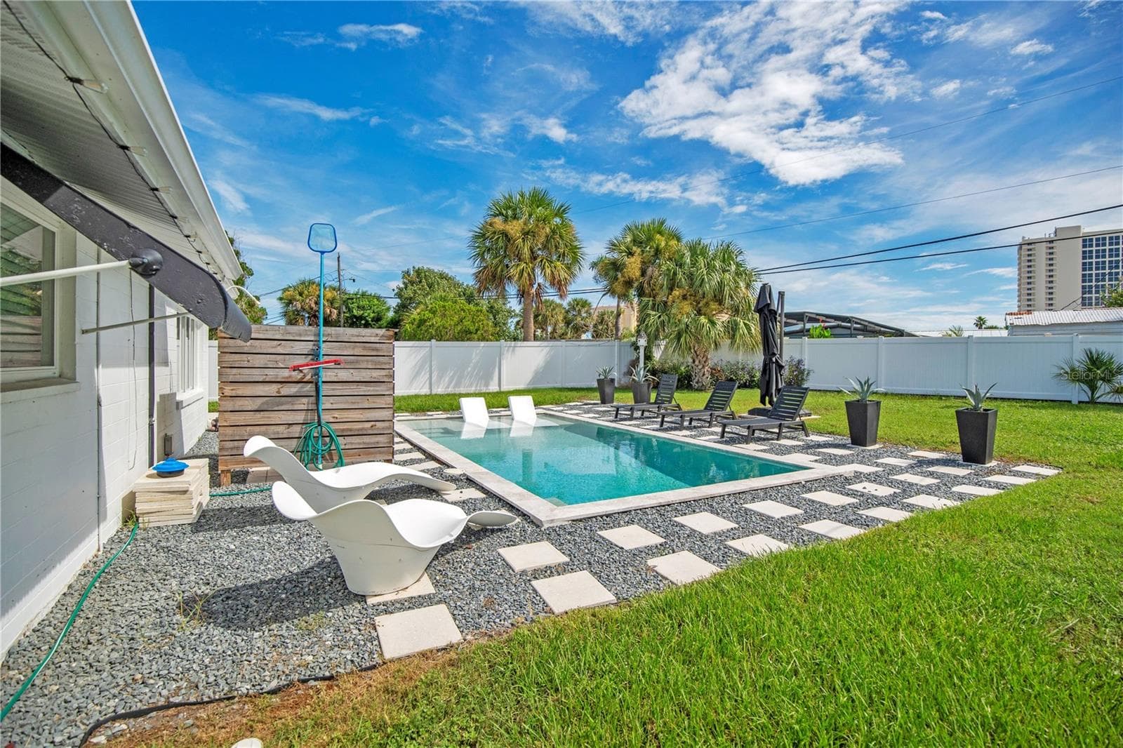 Single Family Residence at 2565 S PENINSULA DR, DAYTONA BEACH, photo 44 of 73