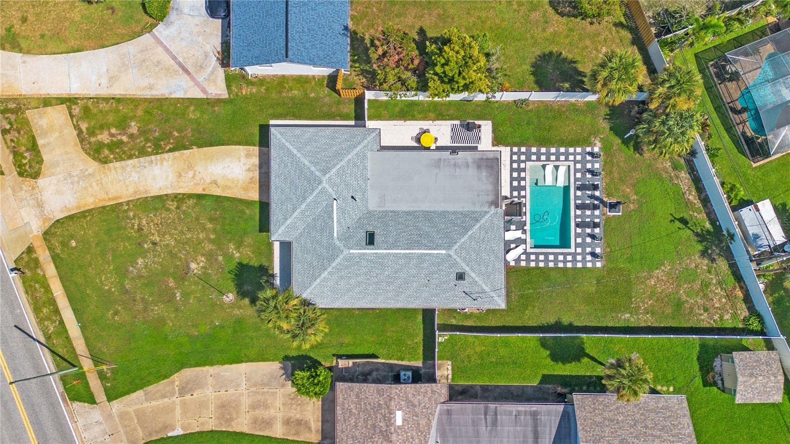 Single Family Residence at 2565 S PENINSULA DR, DAYTONA BEACH, photo 66 of 73