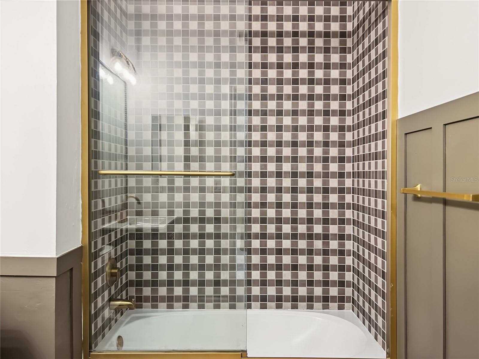 Condominium at 414 WATER ST #414, CELEBRATION, photo 36 of 40