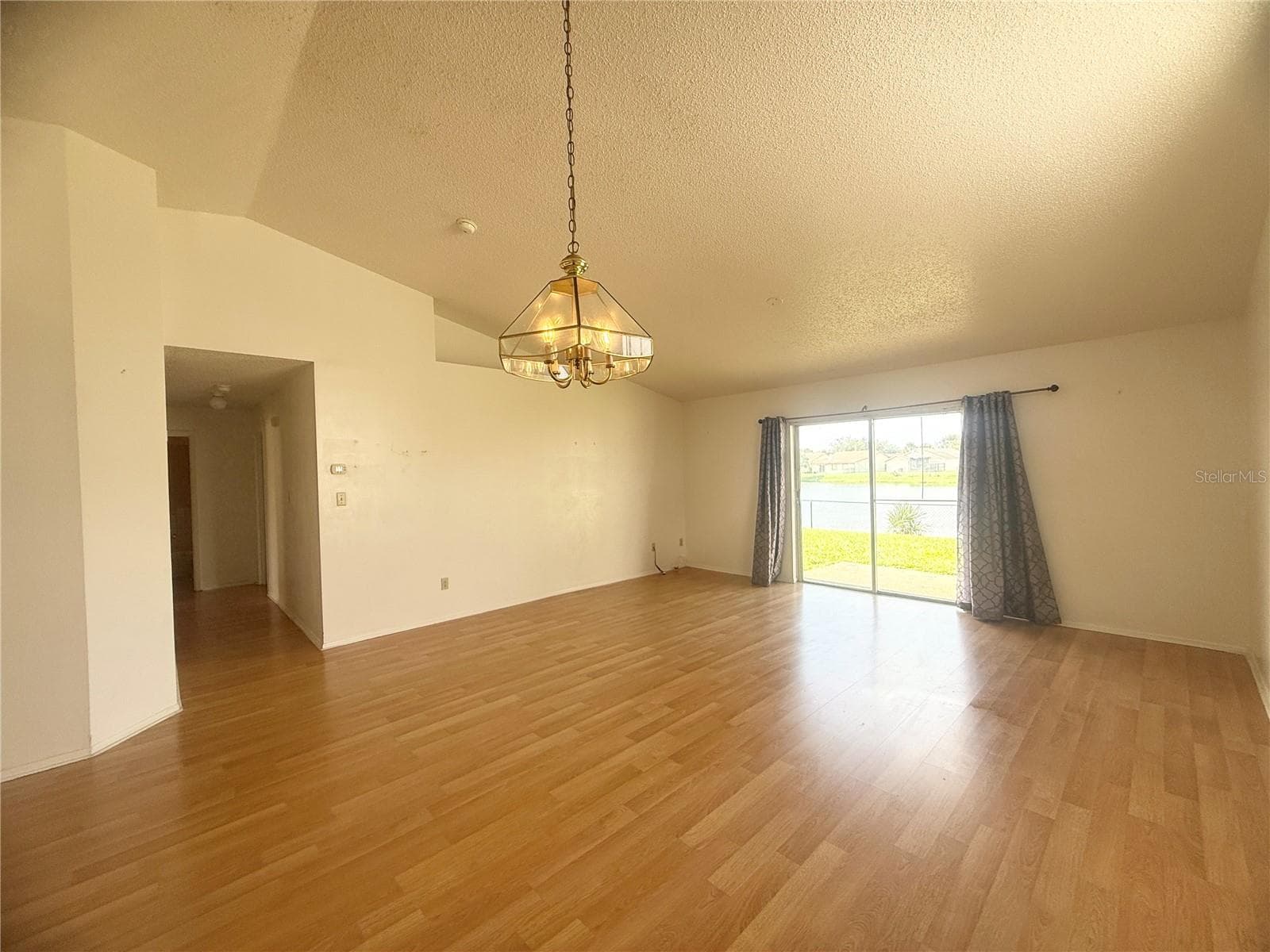 Single Family Residence at 5209 BROKEN ARROW DR, KISSIMMEE, photo 9 of 24
