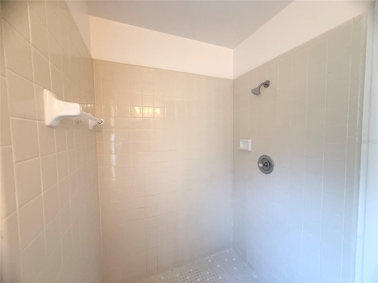 Single Family Residence at 5209 BROKEN ARROW DR, KISSIMMEE, photo 16 of 24
