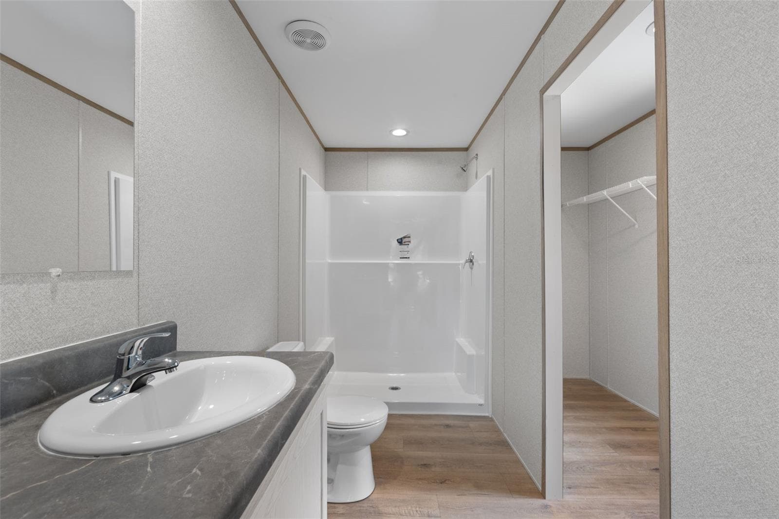 Primary Bathroom Ensuite - 12371 NE 82ND PL, BRONSON