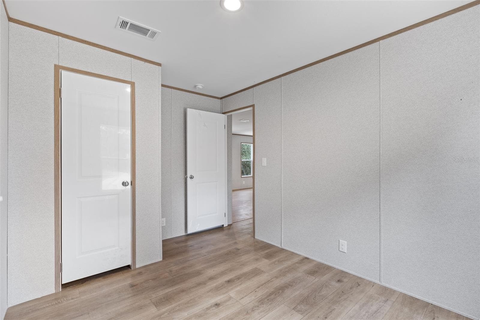 Manufactured Home at 12371 NE 82ND PL, BRONSON, photo 23 of 41