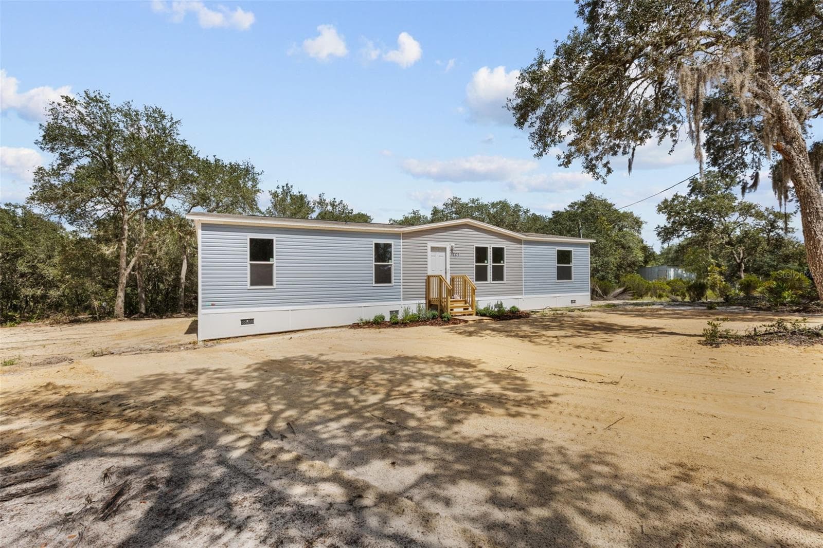 Manufactured Home at 12371 NE 82ND PL, BRONSON, photo 40 of 41
