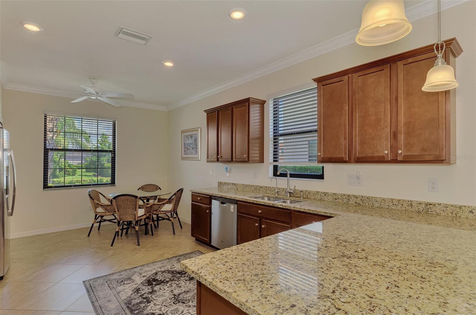 Single Family Residence at 9845 HILLTOP DR, VENICE, photo 28 of 91