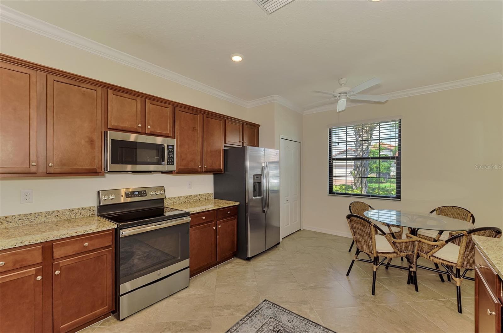 Single Family Residence at 9845 HILLTOP DR, VENICE, photo 29 of 91