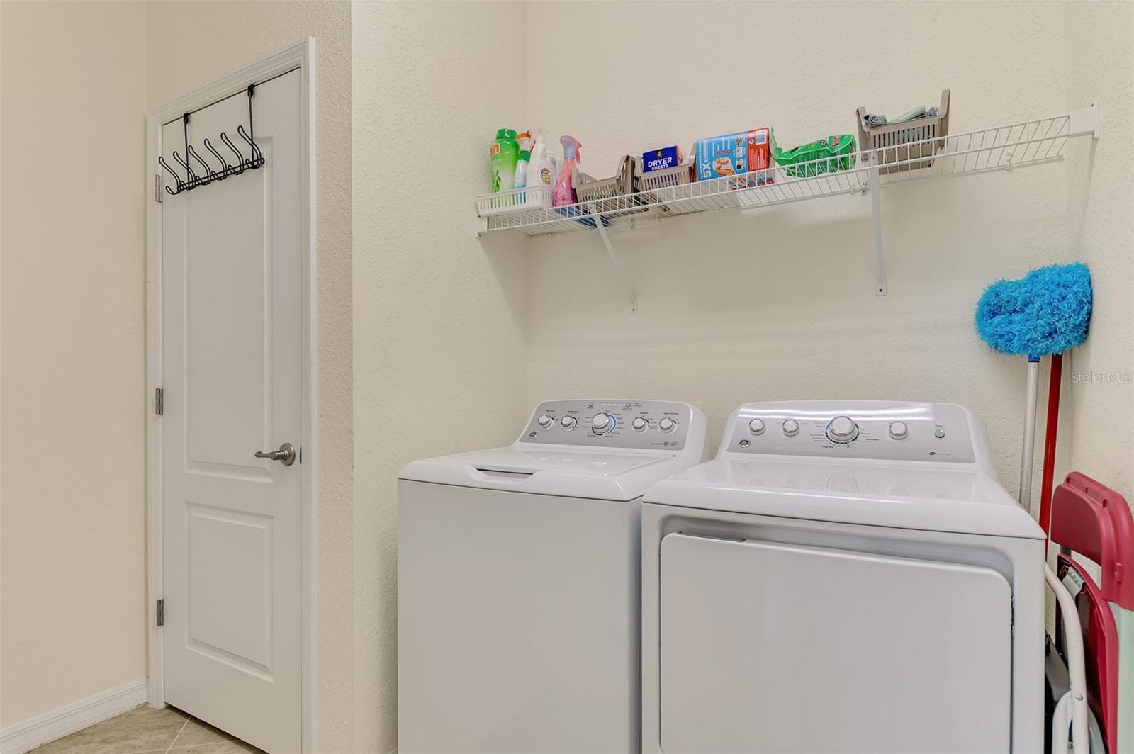 Large Laundry Room. - 9845 HILLTOP DR, VENICE