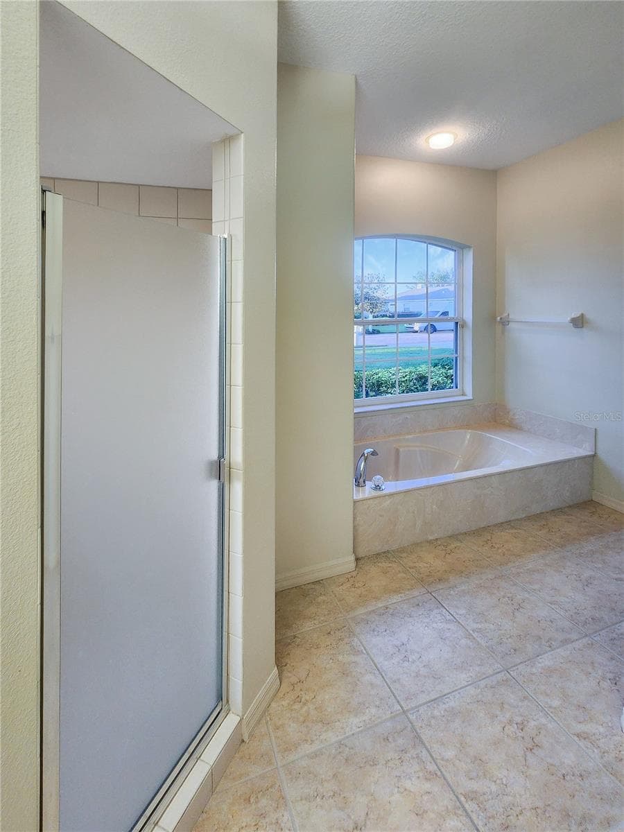 Primary bathroom - 6223 90TH AVENUE CIR E, PARRISH