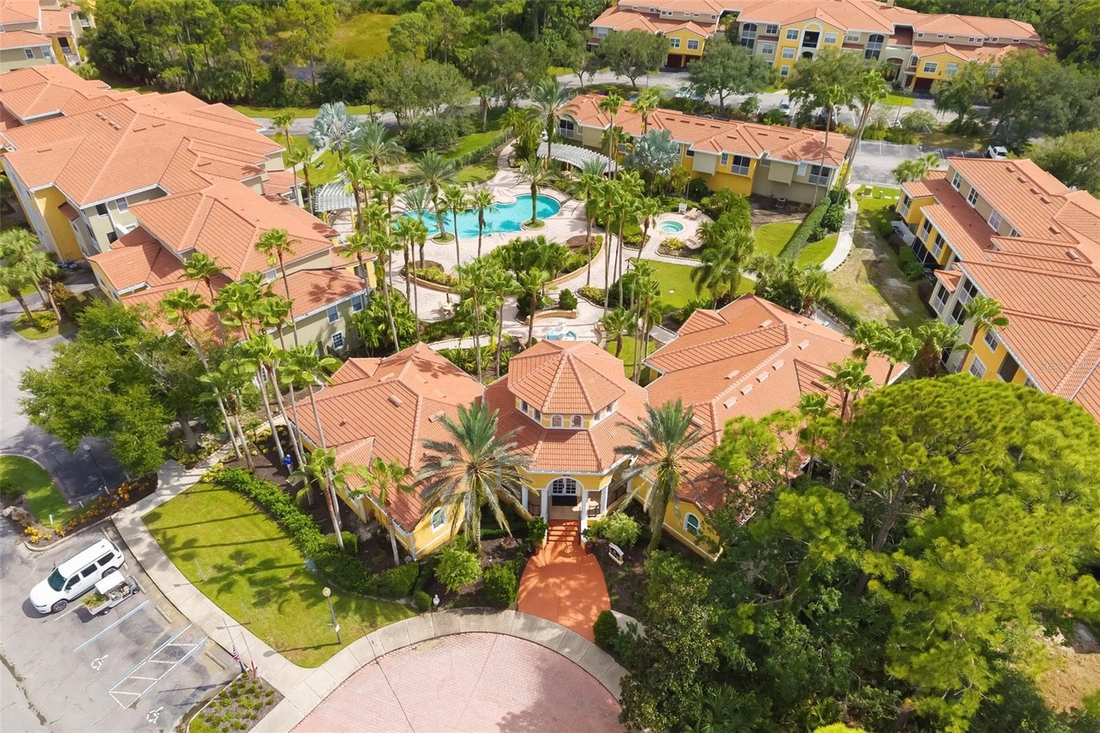 Clubhouse & Community Pool/Spa. - 5500 BENTGRASS DR #6-203, SARASOTA
