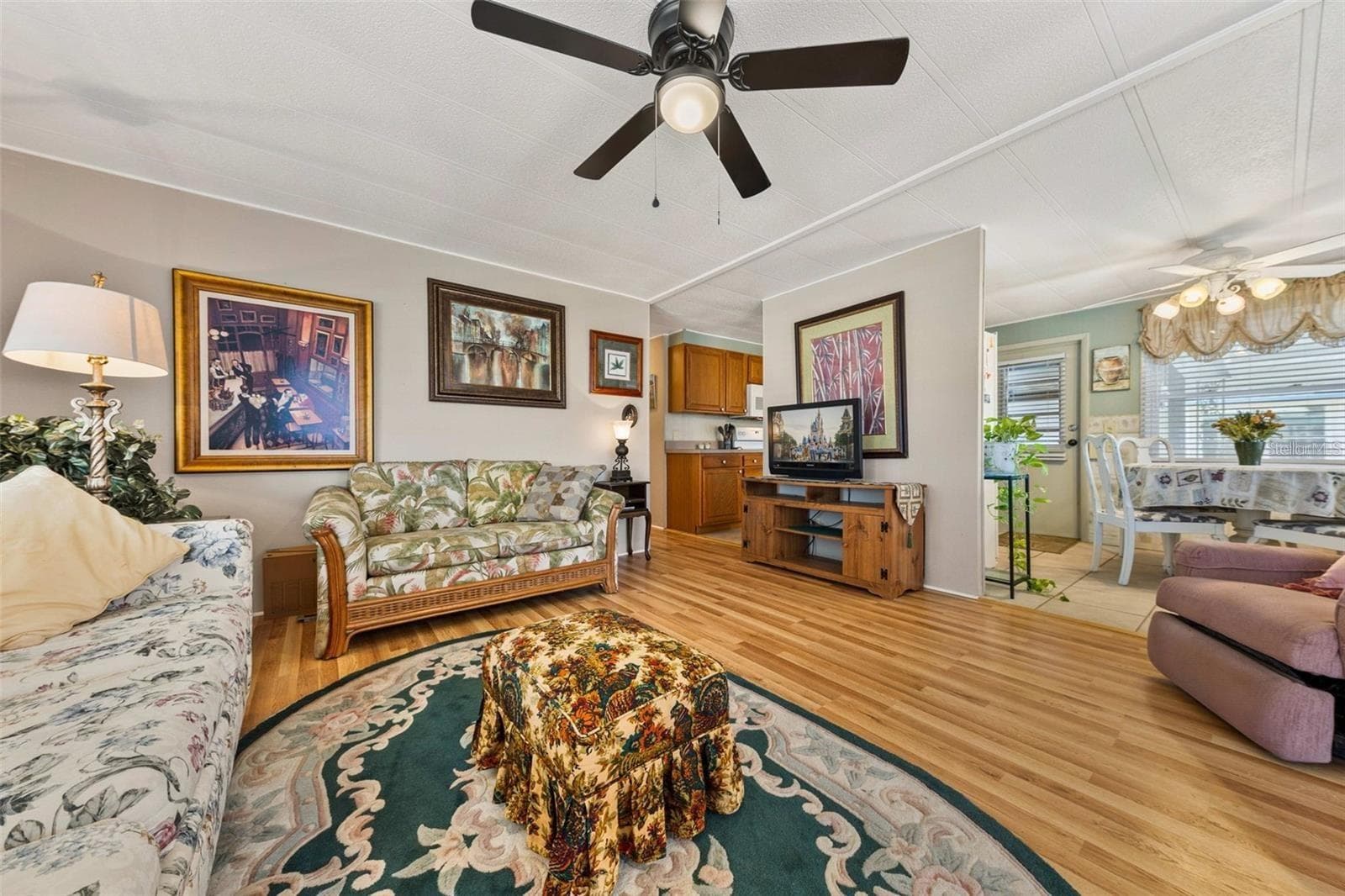 Mobile Home at 201 JACARANDA DR, LEESBURG, photo 8 of 27