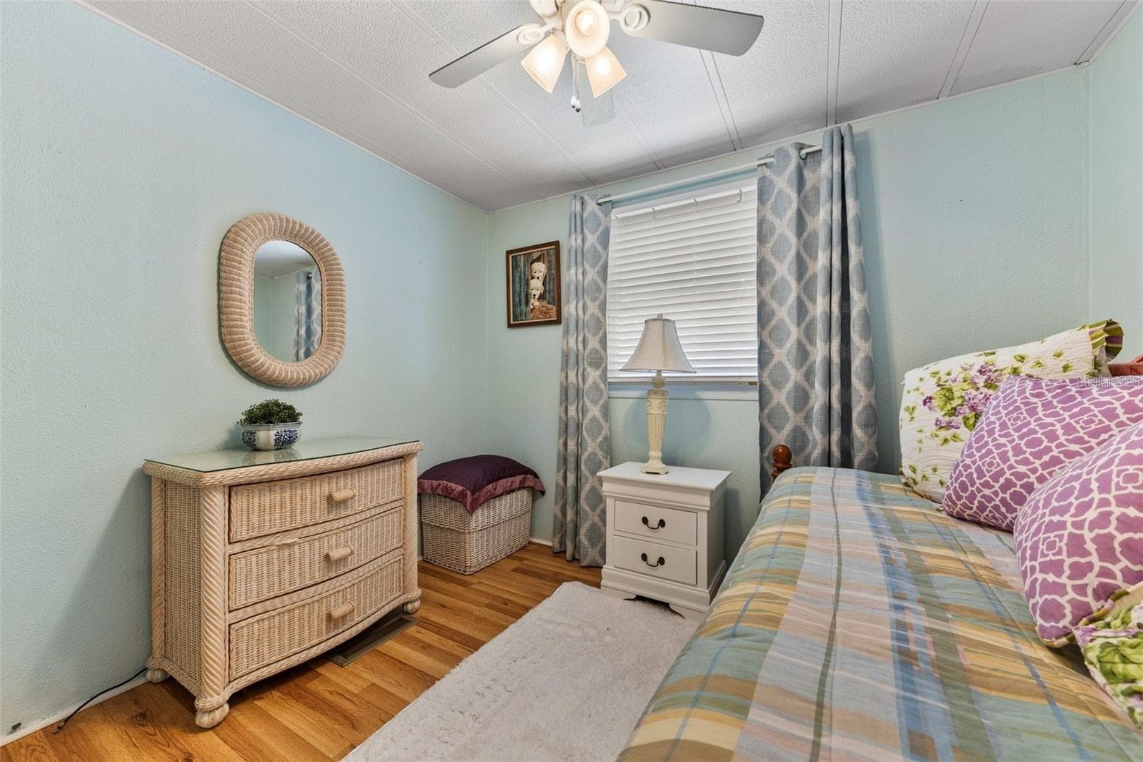 Mobile Home at 201 JACARANDA DR, LEESBURG, photo 13 of 27