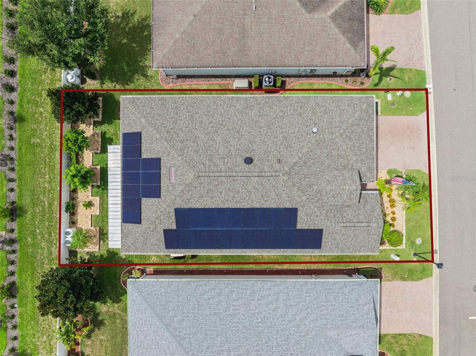 Energy-efficient features include solar panels with a monthly solar expense of approximately $209 - 3541 RALEIGH DR, WINTER HAVEN