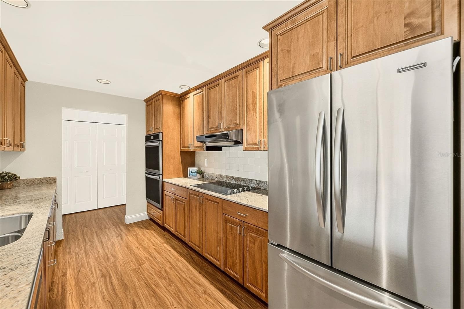 Single Family Residence at 513 HARBOR DR N, INDIAN ROCKS BEACH, photo 10 of 48