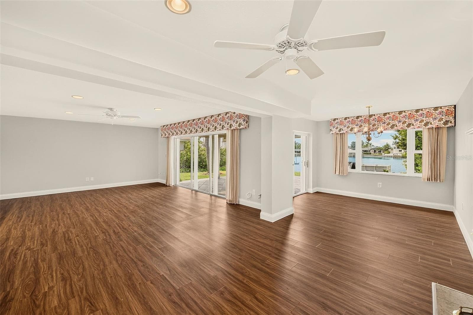 Single Family Residence at 513 HARBOR DR N, INDIAN ROCKS BEACH, photo 20 of 48