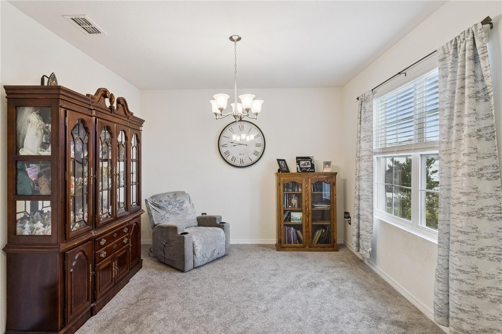 Single Family Residence at 4009 GREY HERON LOOP, BARTOW, photo 7 of 53