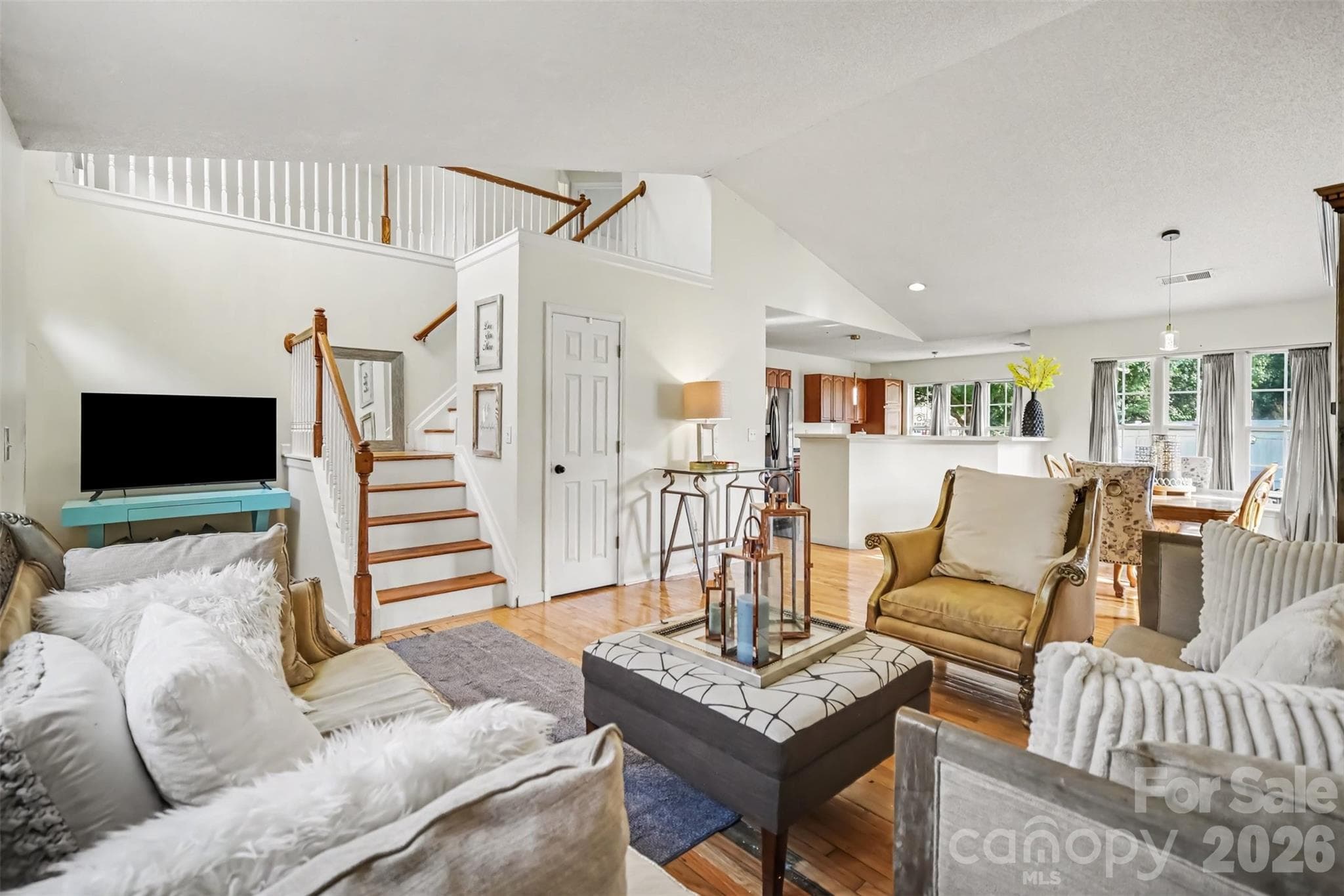 Single Family Residence at 15725 Southern Garden Lane, Charlotte, photo 3 of 32