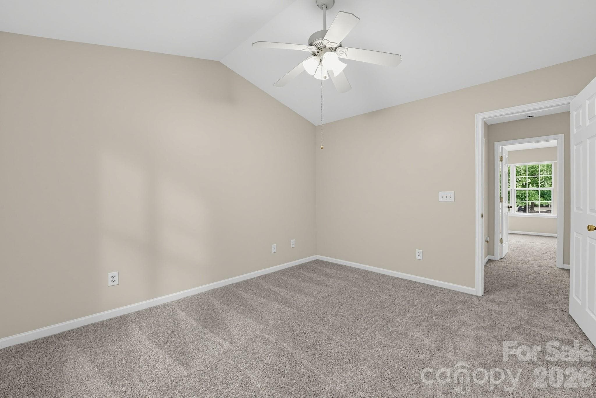 Townhouse at 1527 Maypine Commons Way, Rock Hill, photo 11 of 13