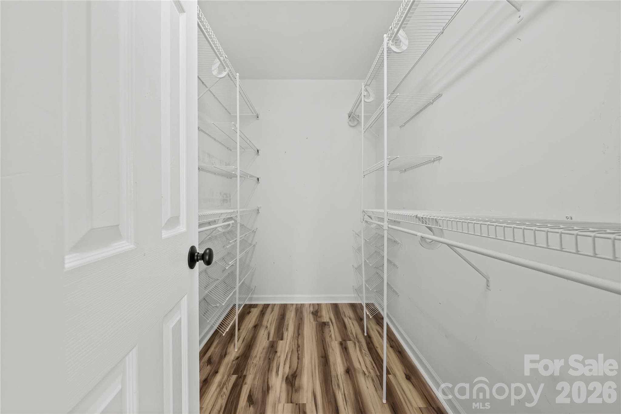 Single Family Residence at 11811 Cheviott Hill Lane, Charlotte, photo 12 of 19