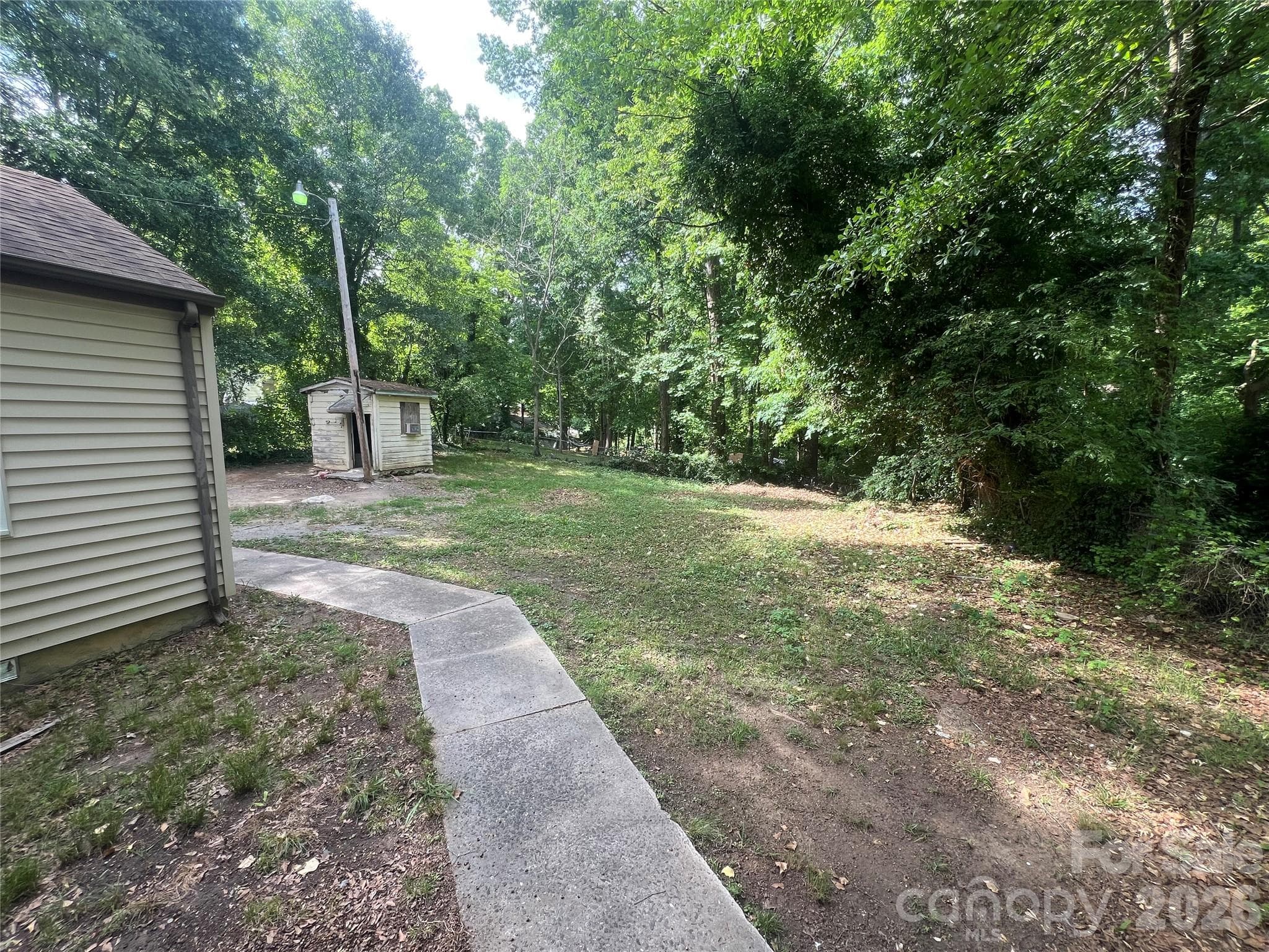 Single Family Residence at 1107 W Davidson Avenue, Gastonia, photo 14 of 14