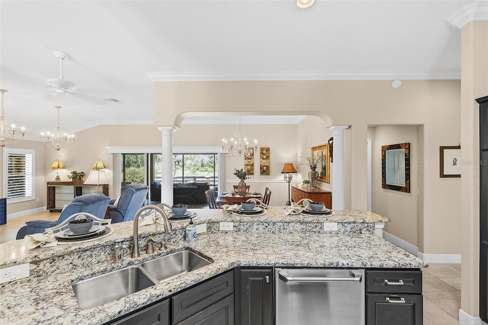 kitchen breakfast - 1757 PENNECAMP DR, THE VILLAGES