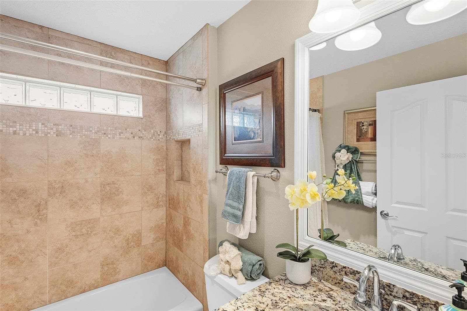 guest bathroom - 1757 PENNECAMP DR, THE VILLAGES