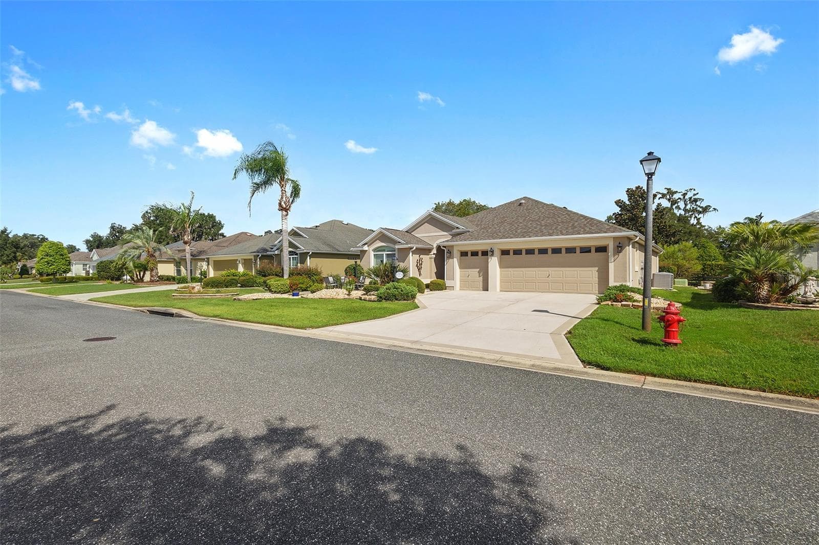 Single Family Residence at 1757 PENNECAMP DR, THE VILLAGES, photo 45 of 59