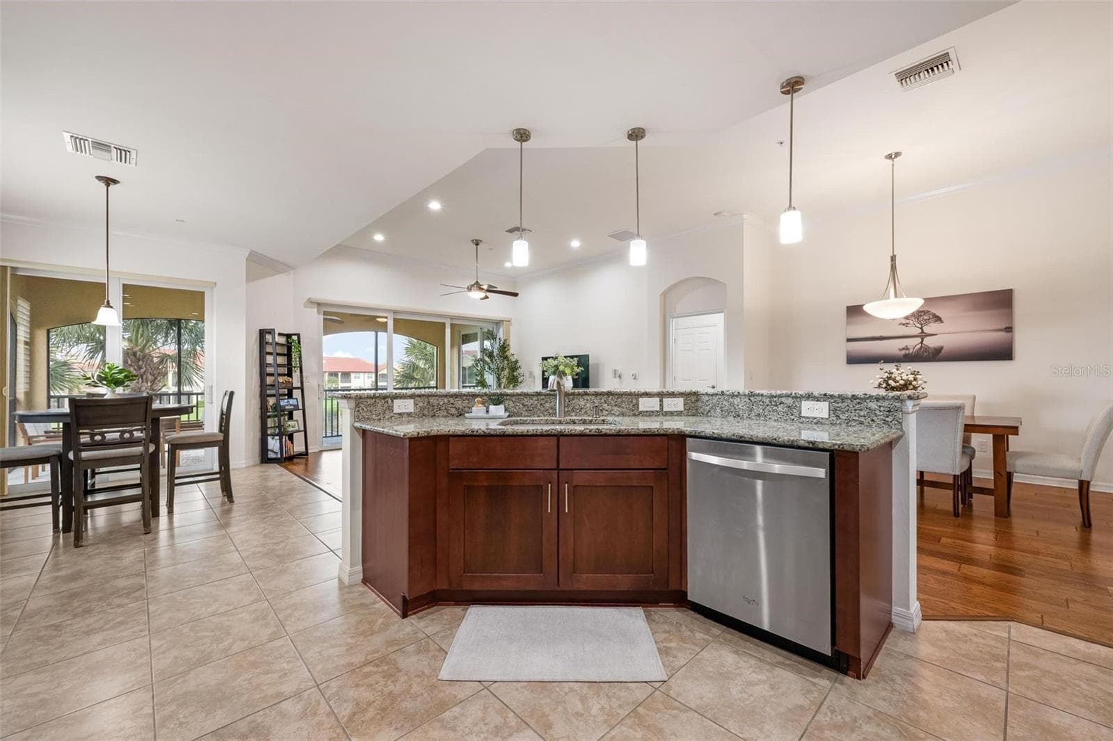 Condominium at 137 BELLA VISTA TER #33C, NOKOMIS, photo 17 of 54