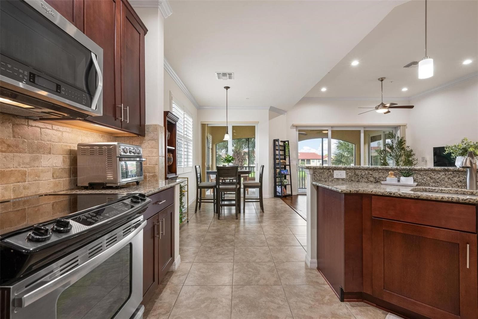 Condominium at 137 BELLA VISTA TER #33C, NOKOMIS, photo 18 of 54