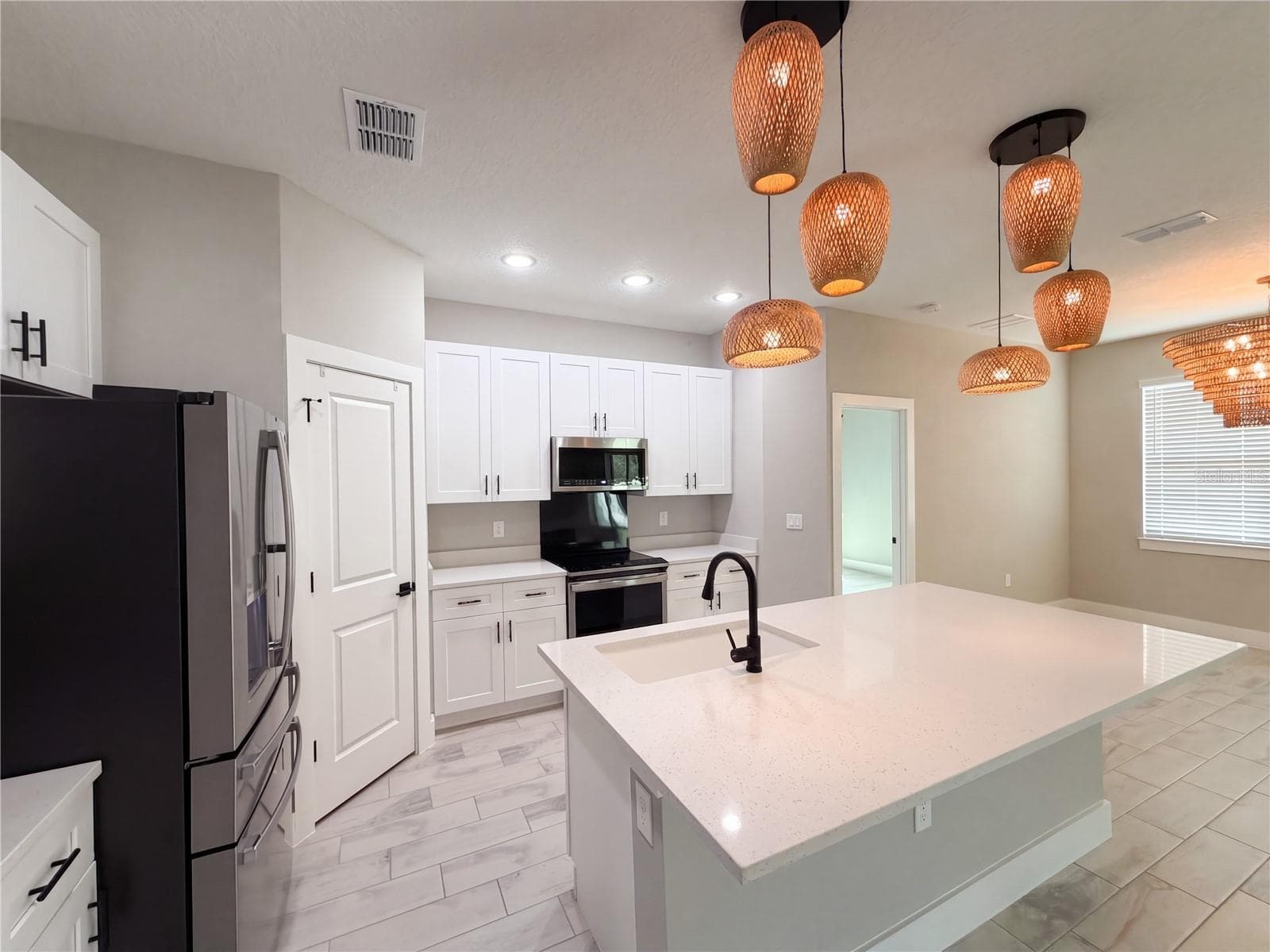 Single Family Residence at 12220 SW 76TH LN, DUNNELLON, photo 8 of 27