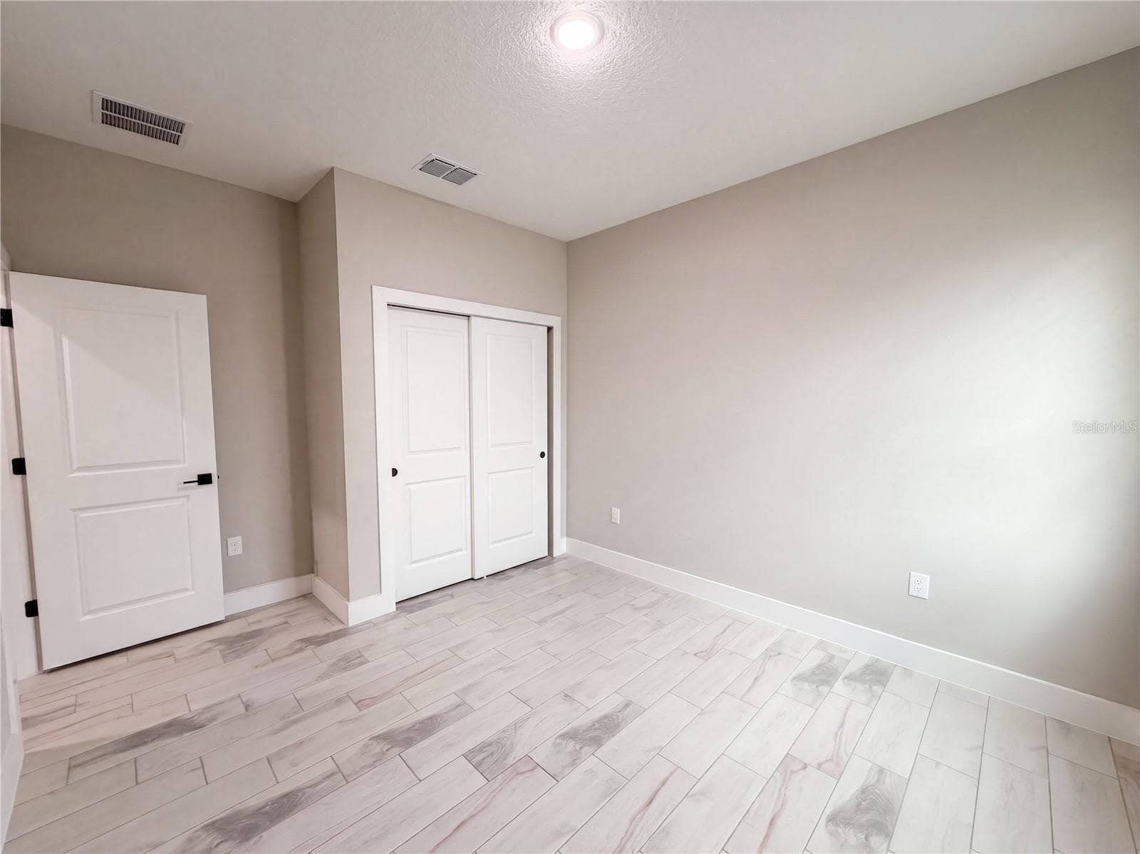 Single Family Residence at 12220 SW 76TH LN, DUNNELLON, photo 18 of 27