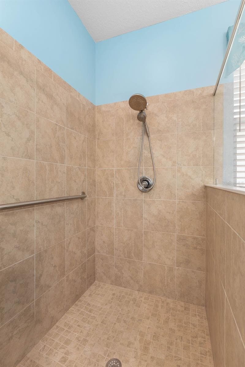 Single Family Residence at 8 HIDDEN TREASURE DR, PALM COAST, photo 28 of 93