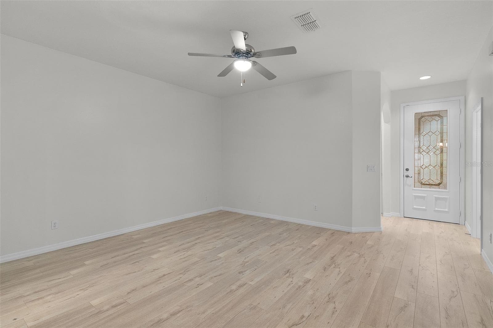 Townhouse at 2625 SWEET MAGNOLIA PL, OVIEDO, photo 6 of 34