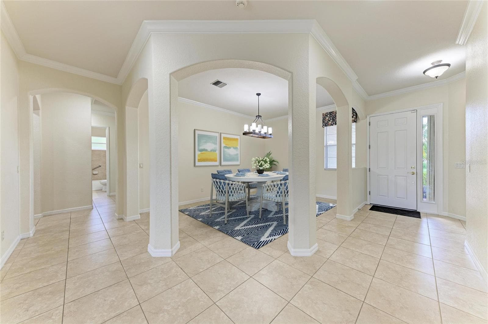 Single Family Residence at 11794 GRANITE WOODS LOOP, VENICE, photo 8 of 100
