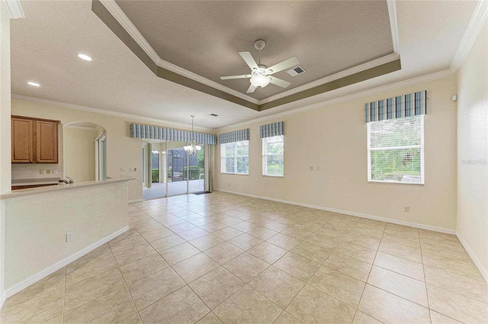 Single Family Residence at 11794 GRANITE WOODS LOOP, VENICE, photo 21 of 100