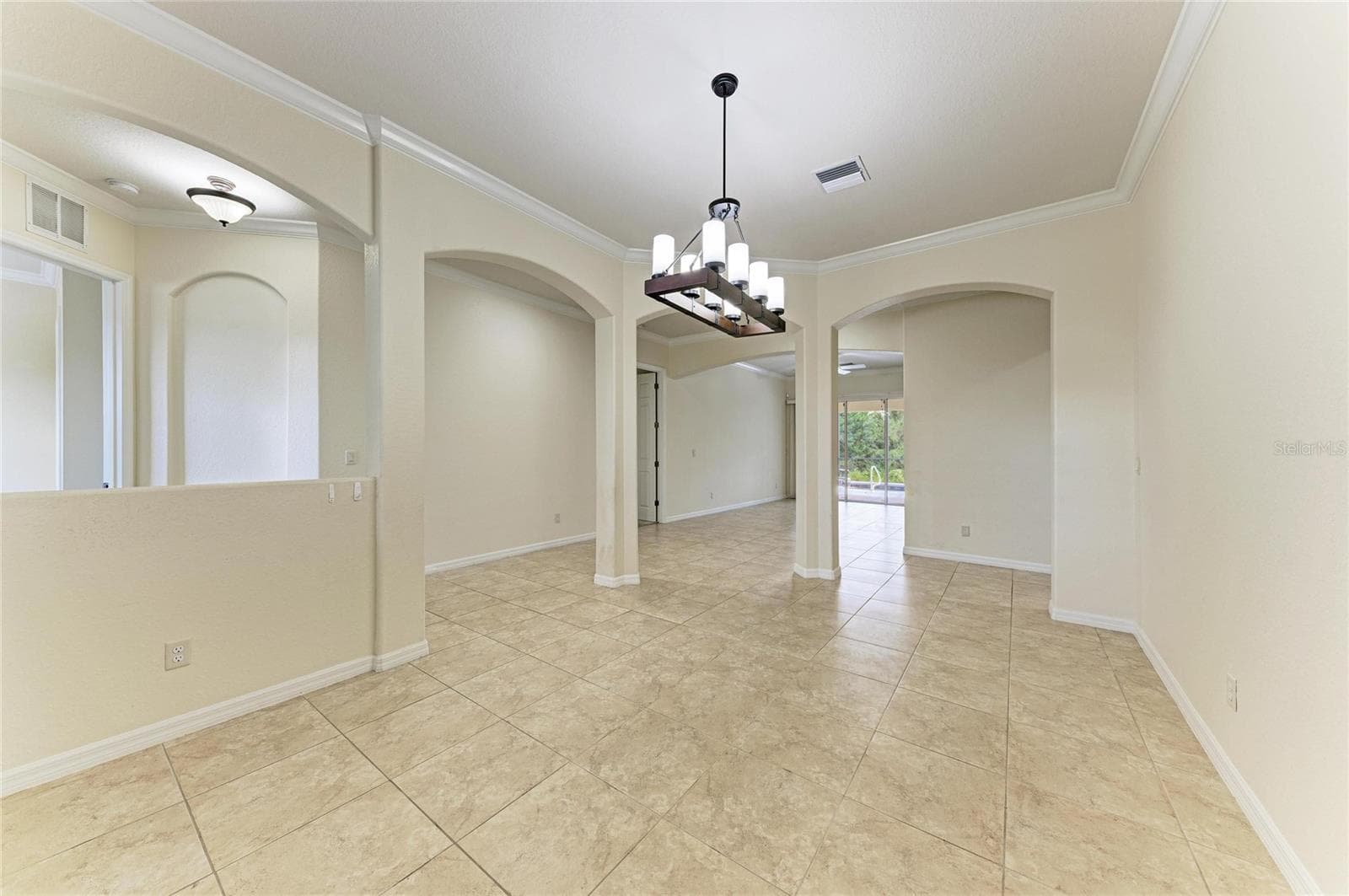 Single Family Residence at 11794 GRANITE WOODS LOOP, VENICE, photo 34 of 100