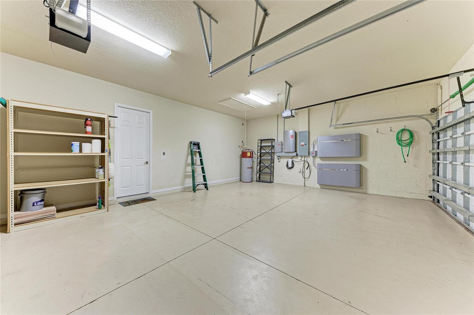 Single Family Residence at 11794 GRANITE WOODS LOOP, VENICE, photo 55 of 100
