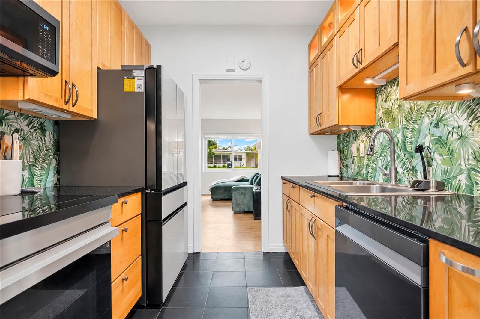 Single Family Residence at 2917 PICKFAIR ST, ORLANDO, photo 10 of 26