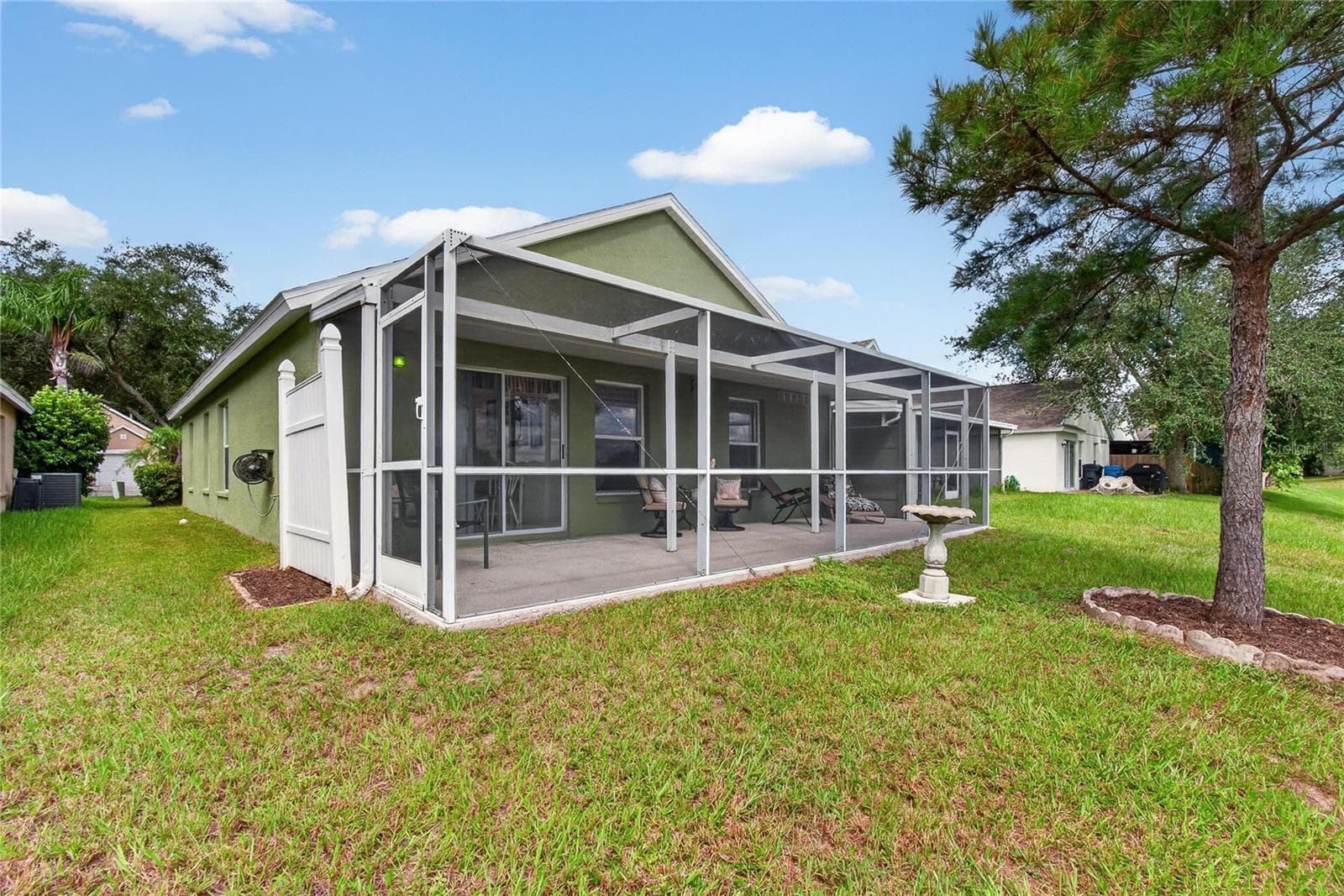 Single Family Residence at 6634 SUMMER HAVEN DR, RIVERVIEW, photo 5 of 30