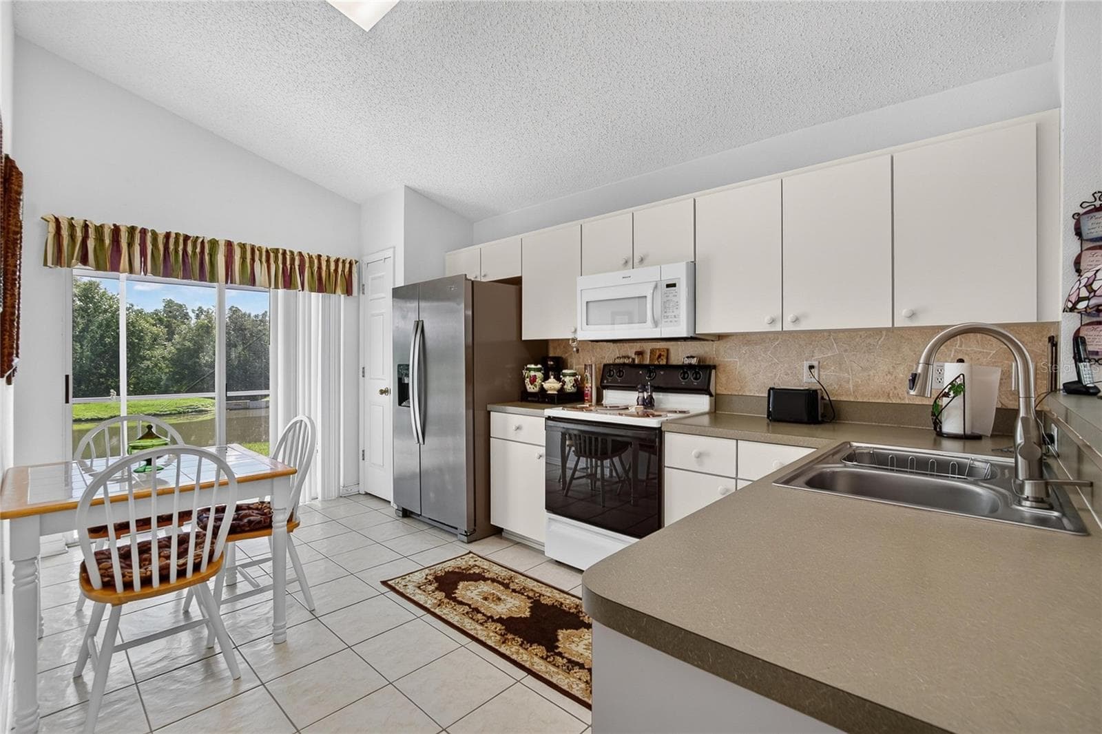 Single Family Residence at 6634 SUMMER HAVEN DR, RIVERVIEW, photo 18 of 30