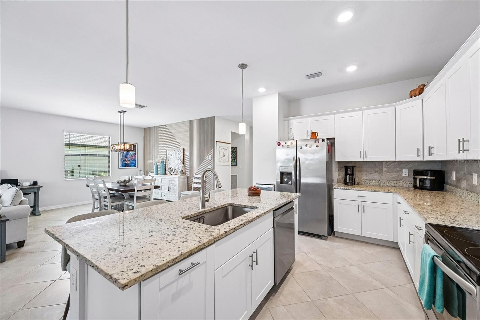 Single Family Residence at 1777 SADDLEWOOD CIR, PORT CHARLOTTE, photo 11 of 36