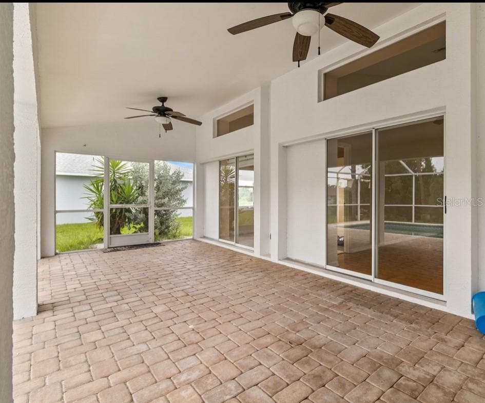 Single Family Residence at 1040 BAY HARBOR DR, ENGLEWOOD, photo 10 of 13