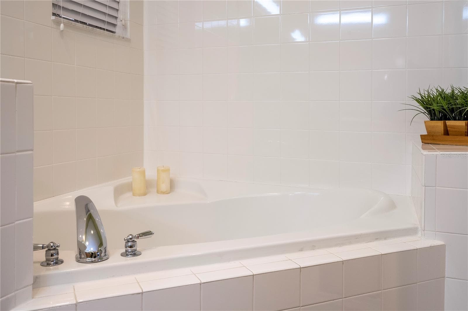 Condominium at 9051 TREASURE TROVE LN #505, KISSIMMEE, photo 29 of 77